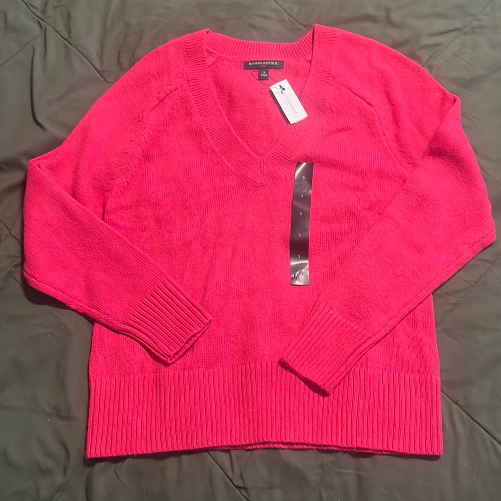 NwT Banana Republic pink sweater size Small